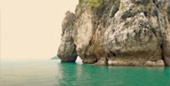 A pristine island: เกาะพะลวย