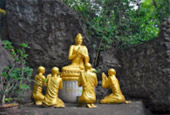 The Cross น่าน หลวงพระบาง 5 วัน 4 คืน