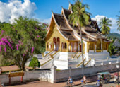 The Cross น่าน หลวงพระบาง 5 วัน 4 คืน