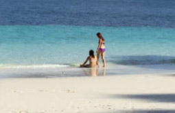 On the Island, In the Villa: 2 วัน 1 คืน