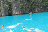 เกาะพีพี Private Group โดยเรือหางยาว จากเกาะยาว เช้าเย็นกลับ
